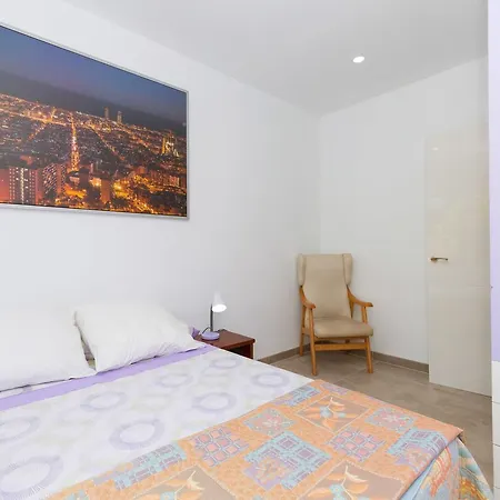 Piso Luminoso En Barcelona